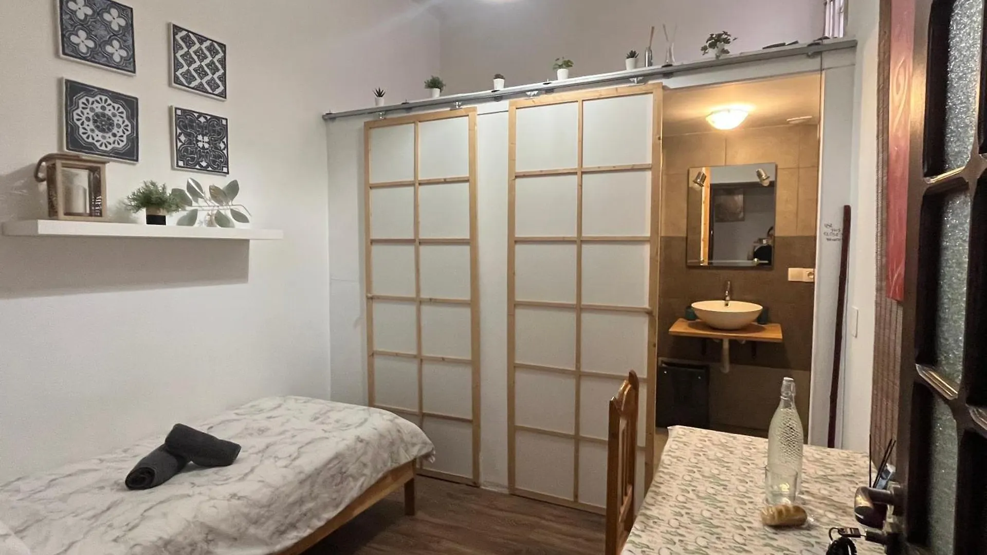 Casa Canaria Beautiful Home In Las Canteras Las Palmas de Gran Canaria 0*,  Spain