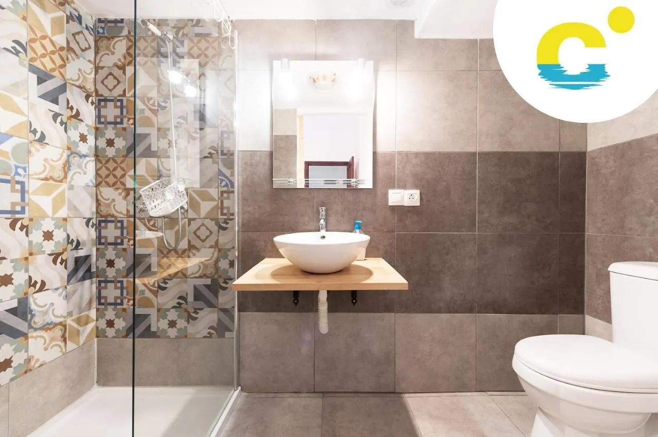 Casa Canaria Beautiful Home In Las Canteras Las Palmas de Gran Canaria Guest house