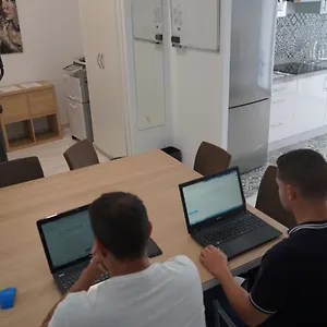 Coworking Hostal
